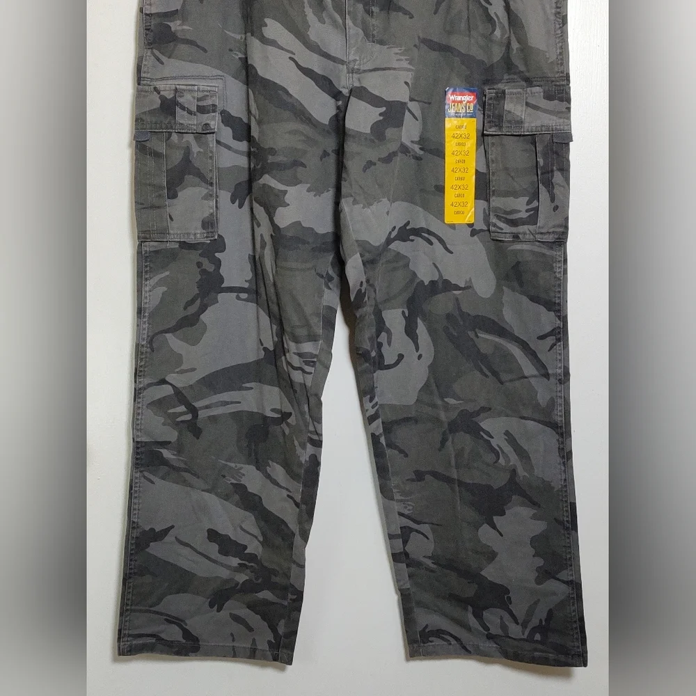 Wrangler Grey Camouflage Cargo Pants